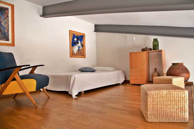 Solar Dos Mouros Hotel Lisbon Exterior photo